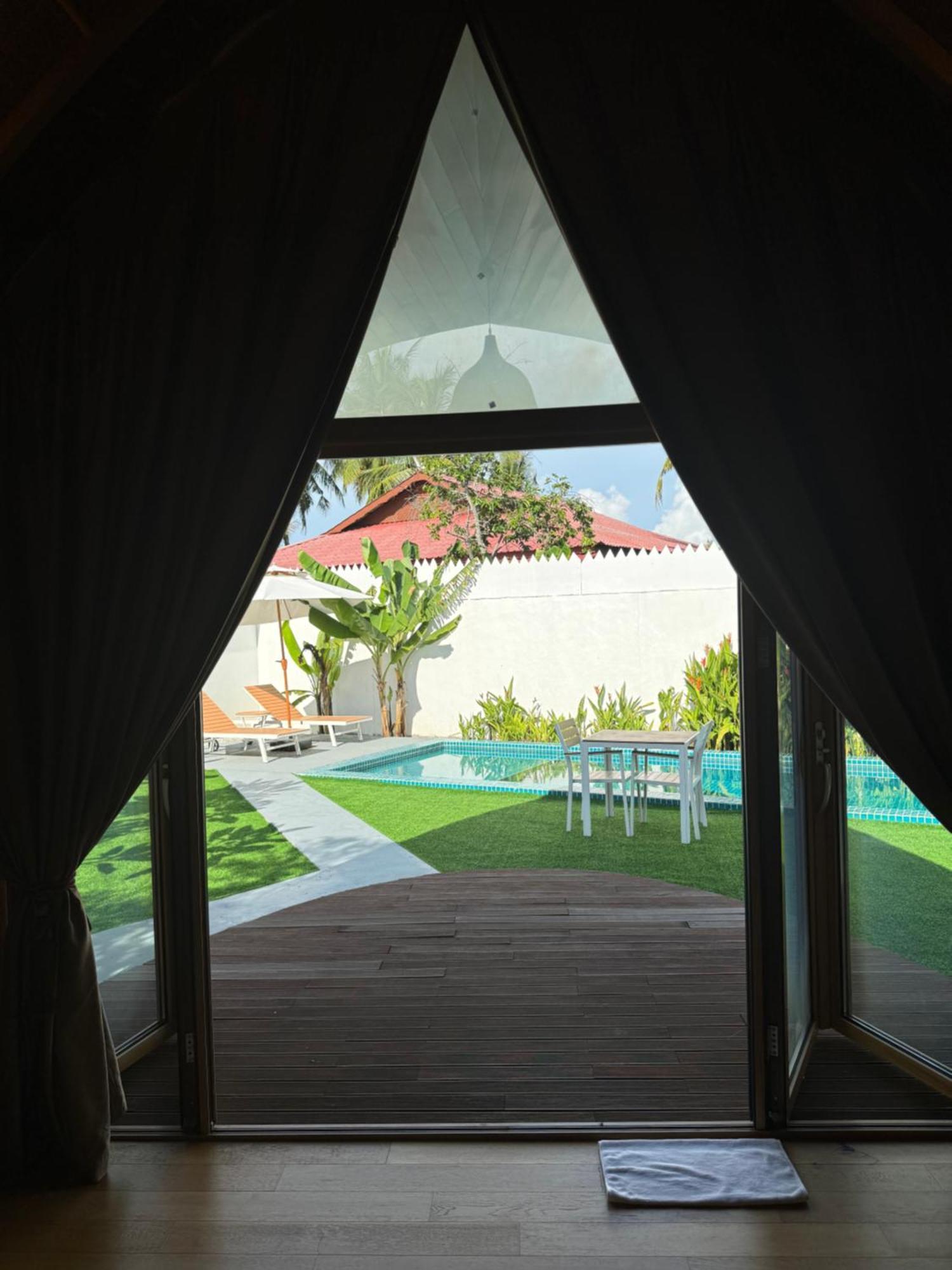 Hotel Found Mansion à Pantai Cenang  Extérieur photo